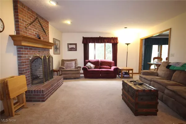 Wadsworth, OH 44281,2660 S Medina Line RD