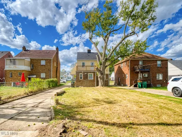 Maple Heights, OH 44137,5231 Philip AVE