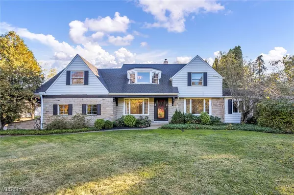 Moreland Hills, OH 44022,33770 Hiram TRL