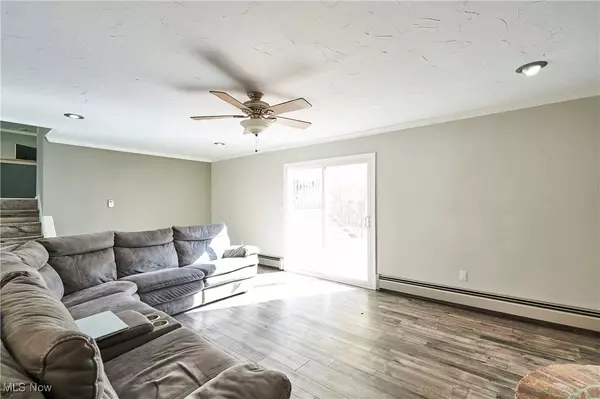 Chesterland, OH 44026,8585 Carmichael DR
