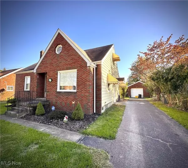 Youngstown, OH 44502,939 E Florida AVE