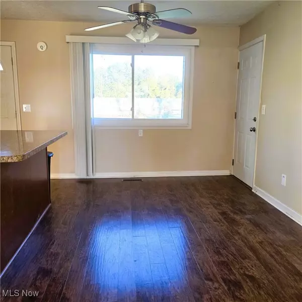 Elyria, OH 44035,457 Augdon DR