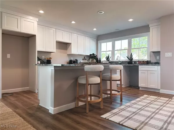 Niles, OH 44446,1919 Carnegie Heights DR