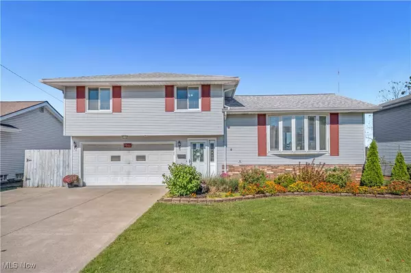 Parma, OH 44134,3262 Marda DR