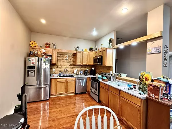 Campbell, OH 44405,52 12th ST