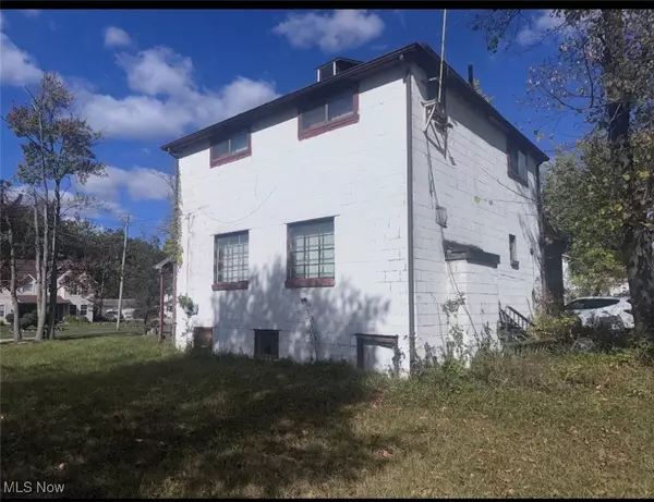 Oakwood Village, OH 44146,7349 Wright AVE