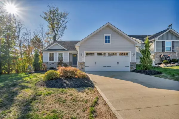 471 Bates AVE, Seville, OH 44273