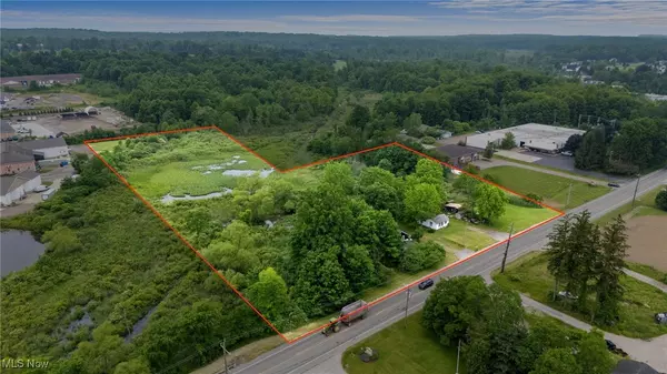 Chagrin Falls, OH 44023,17094 Munn RD