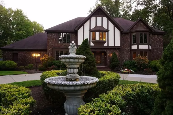 Gates Mills, OH 44040,1760 Chartley RD