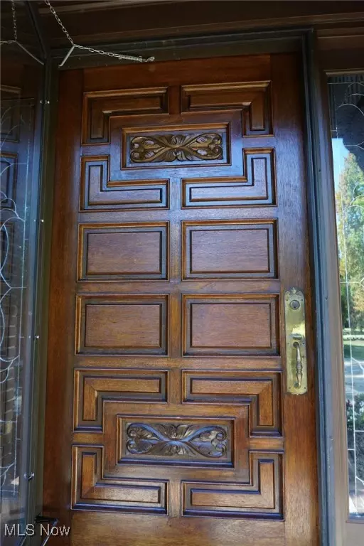 Gates Mills, OH 44040,1760 Chartley RD