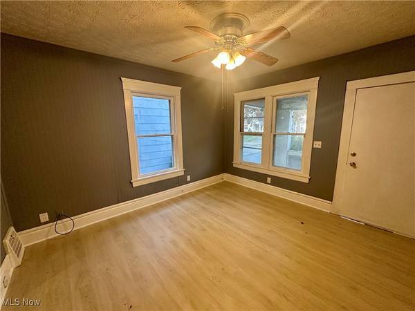 Akron, OH 44302,162 Westwood #162