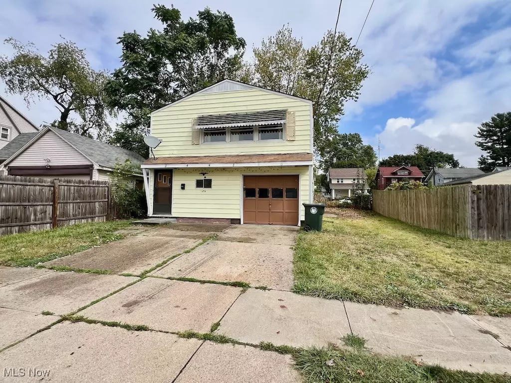 Canton, OH 44714,1454 Spring AVE NE