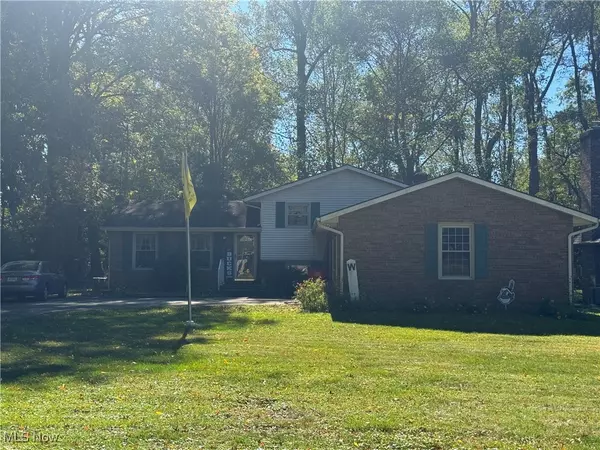 North Canton, OH 44709,1224 Grassmere ST SE