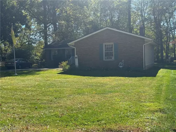 North Canton, OH 44709,1224 Grassmere ST SE