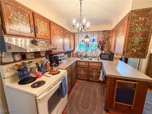 Canfield, OH 44406,124 Wadsworth ST