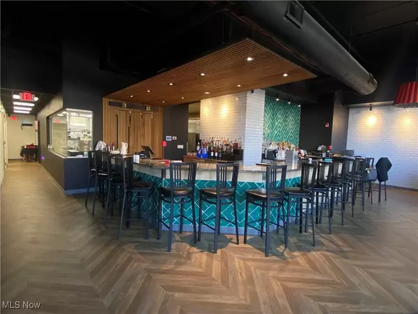 Cleveland, OH 44106,12308 Mayfield RD