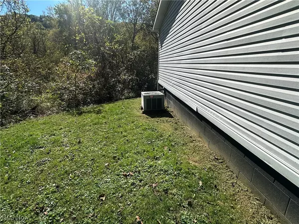 Caldwell, OH 43724,39490 Pauline Boord RD