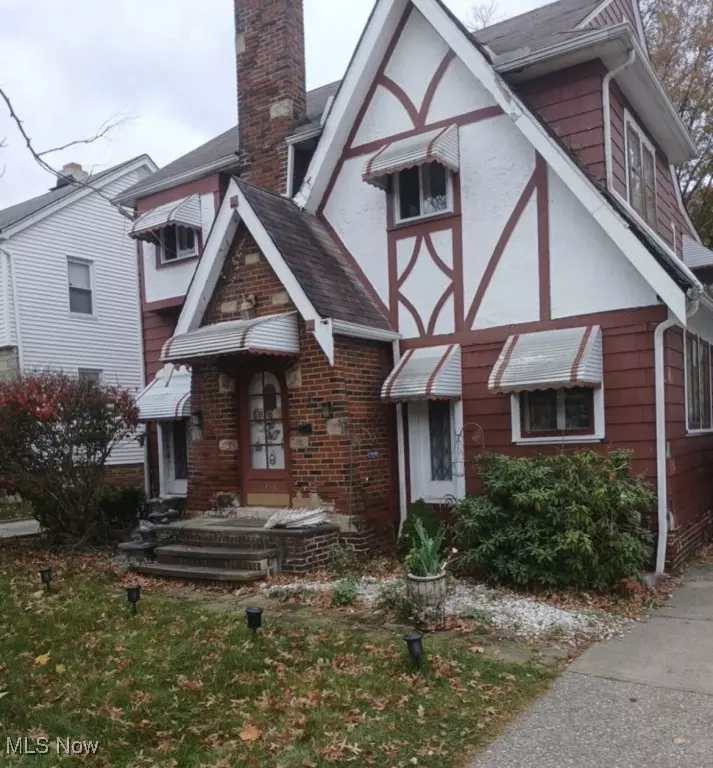 Cleveland, OH 44121,1156 Quilliams RD