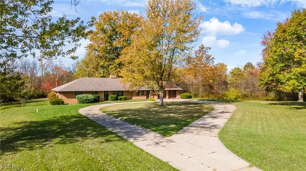 Strongsville, OH 44136,13690 W 130th ST