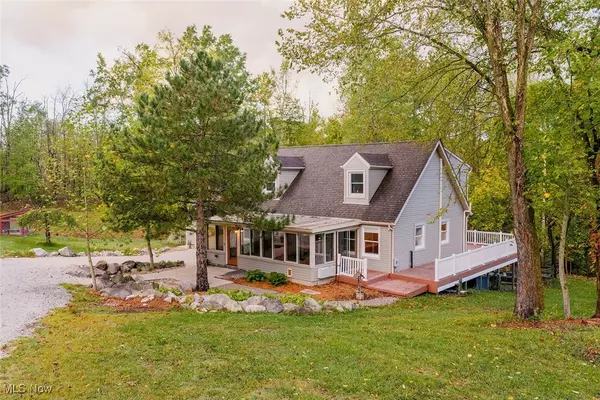 Hudson, OH 44236,228 W Hines Hill RD