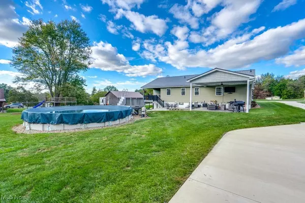 Carrollton, OH 44615,928 Overlook LN NE