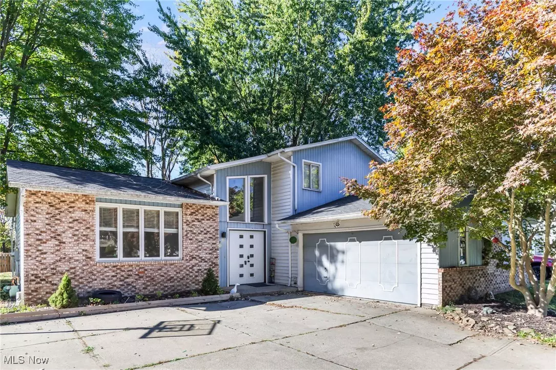 Twinsburg, OH 44087,10060 Ridgewood DR