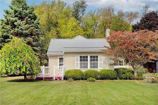 Louisville, OH 44641,6083 Apple ST