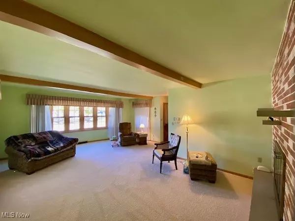 Warren, OH 44485,1325 Moncrest DR NW