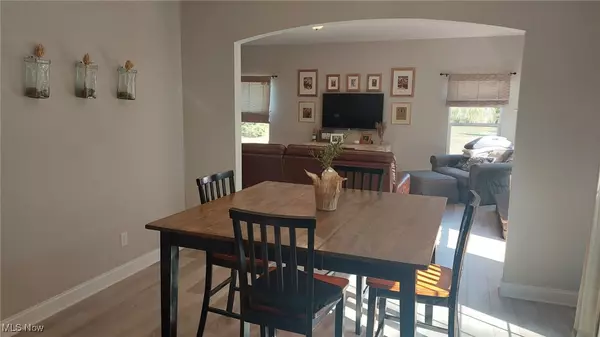 Uniontown, OH 44685,11056 Peach Glen AVE NW