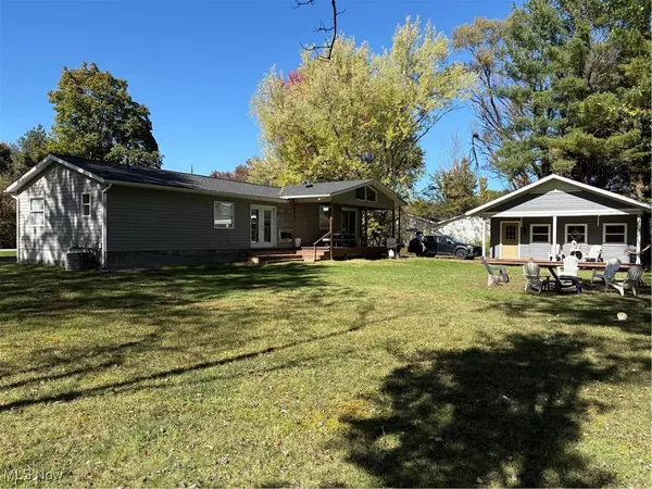 Roaming Shores, OH 44084,2477 Trellis PL