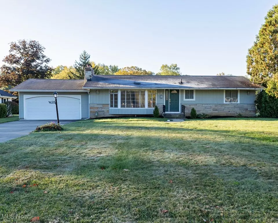 Grafton, OH 44044,161 Brentview DR