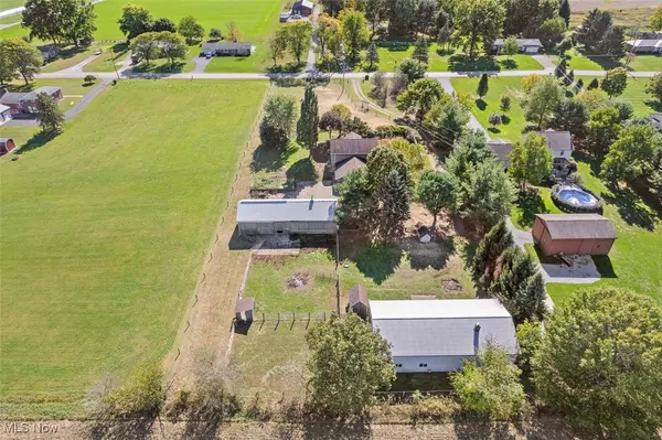 Apple Creek, OH 44606,12470 Emerson RD