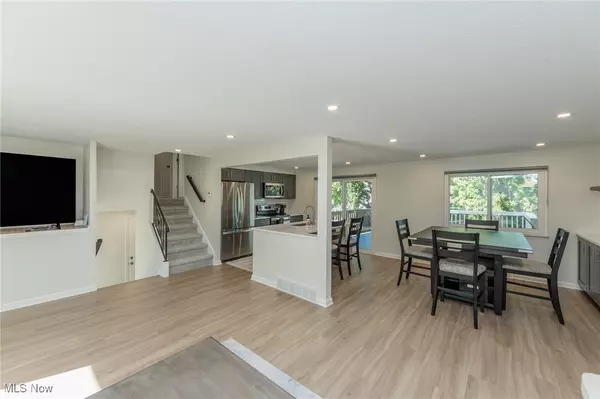 Brook Park, OH 44142,13602 Holland Rd.