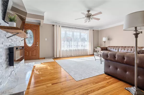 Parma, OH 44130,10260 Terrace CT