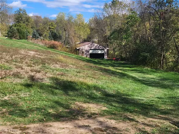 East Liverpool, OH 43920,1170 Dillworth RD