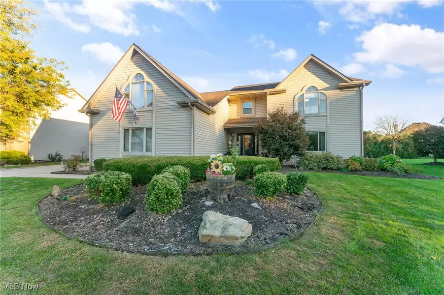 2319 Hunters RDG, Boardman, OH 44512