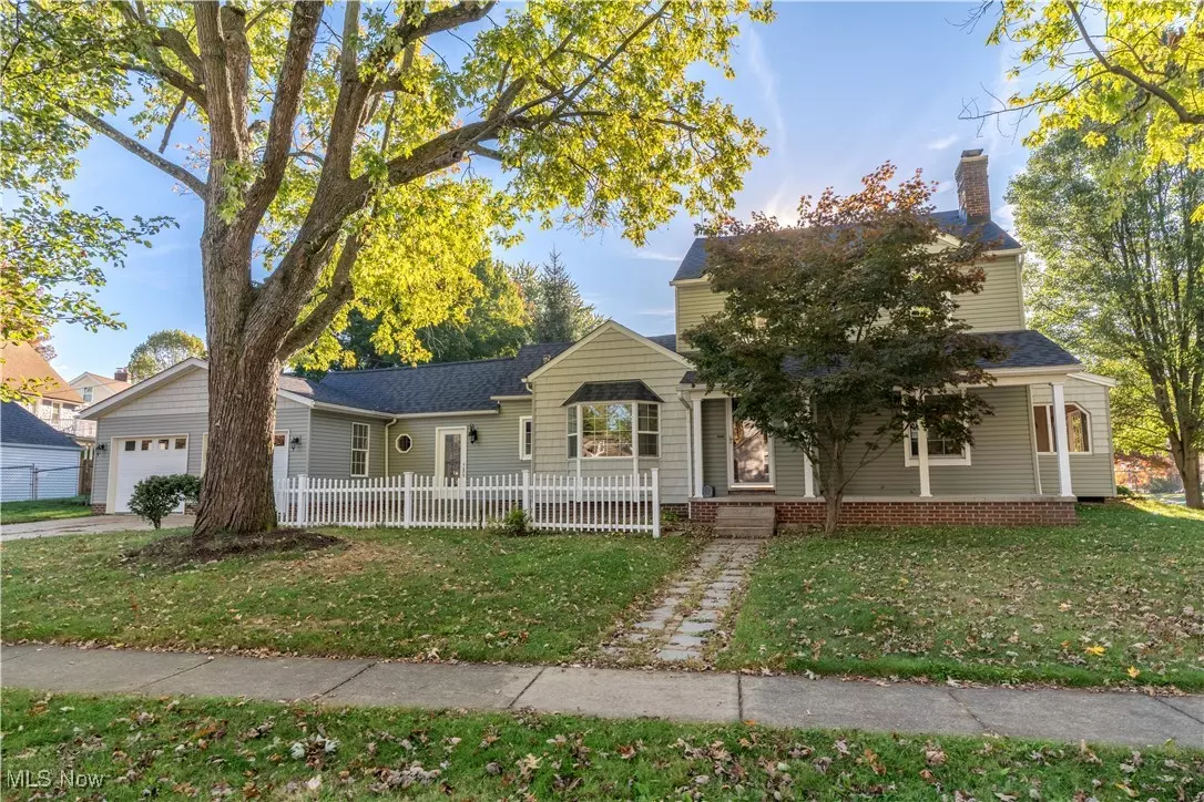 Cuyahoga Falls, OH 44223,1663 24th ST