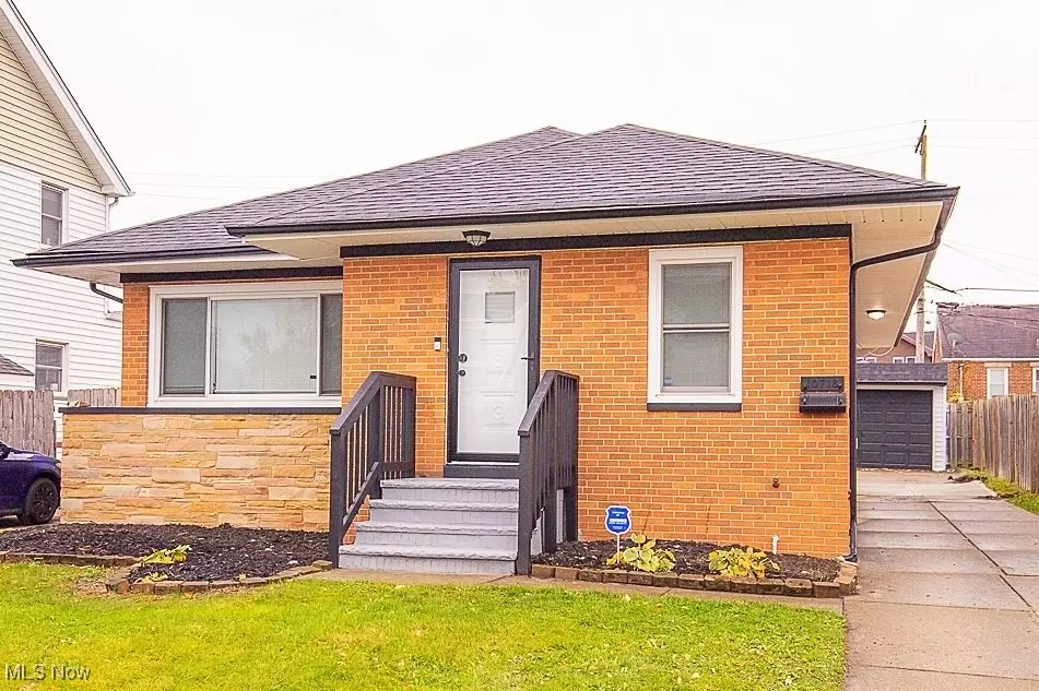 Garfield Heights, OH 44125,10718 Vernon AVE