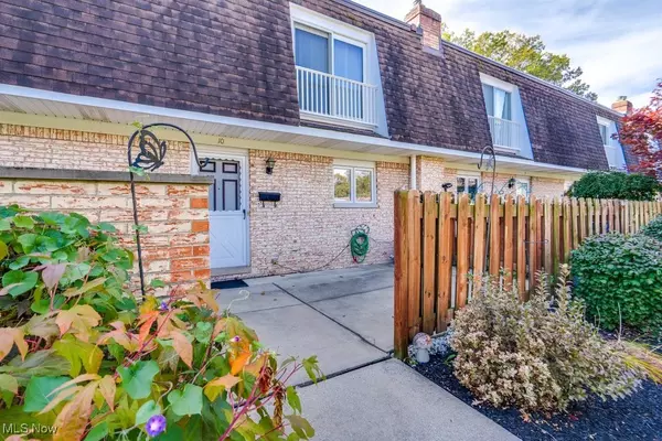 Parma, OH 44134,6480 State RD #F10