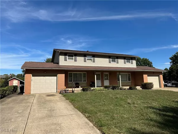 1543 - 1545 Clearbrook RD NW, Massillon, OH 44646