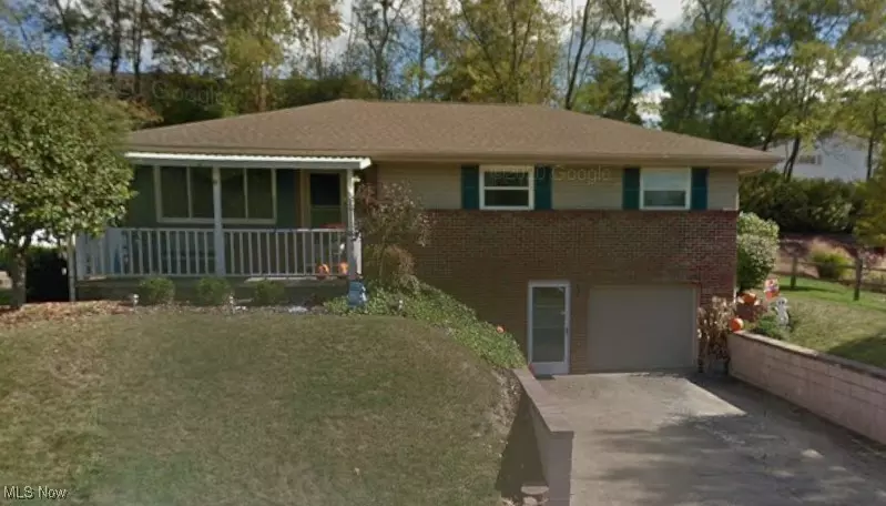 614 Avon DR, Cambridge, OH 43725