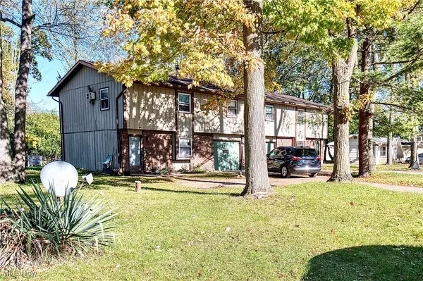 3121-3123 Don DR, Akron, OH 44319