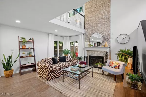 Bratenahl, OH 44108,34 Oakshore DR