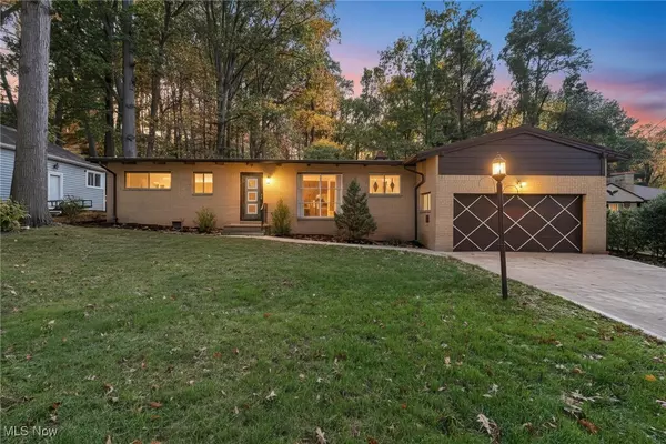 Parma, OH 44134,4601 W Ridgewood DR