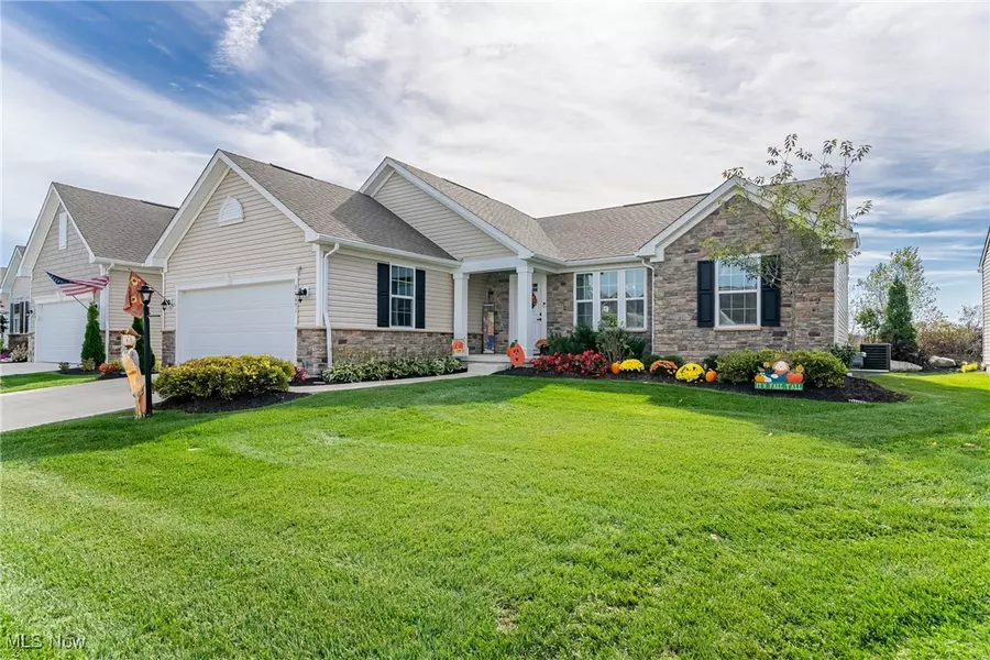 34691 Legends WAY, Grafton, OH 44044