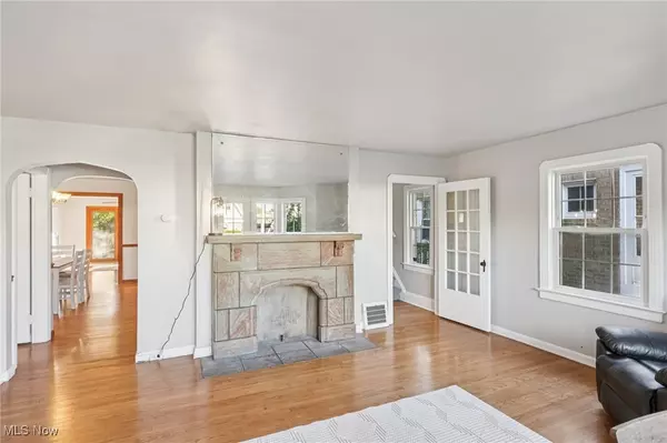 Cleveland, OH 44111,3475 W 145th ST