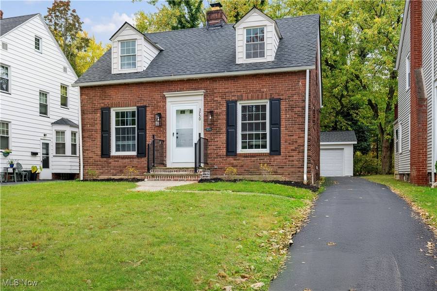 3750 Bainbridge RD, Cleveland Heights, OH 44118