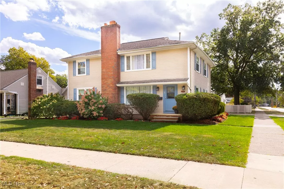 Bay Village, OH 44140,26741 Osborn RD