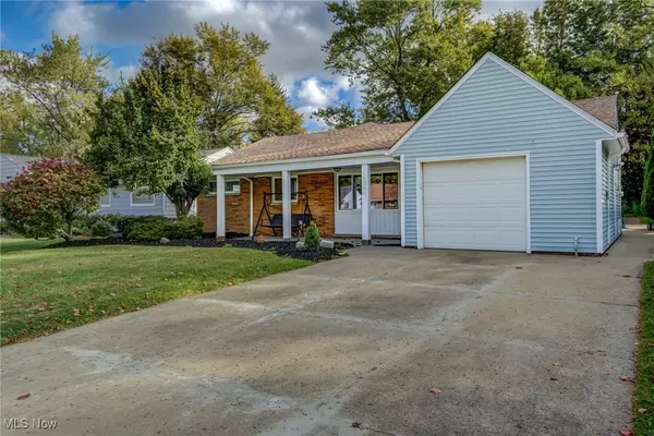 Mayfield Heights, OH 44124,1363 Ranchland DR