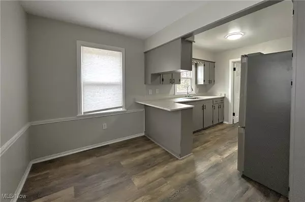 Mentor, OH 44060,8226 Lake Shore BLVD